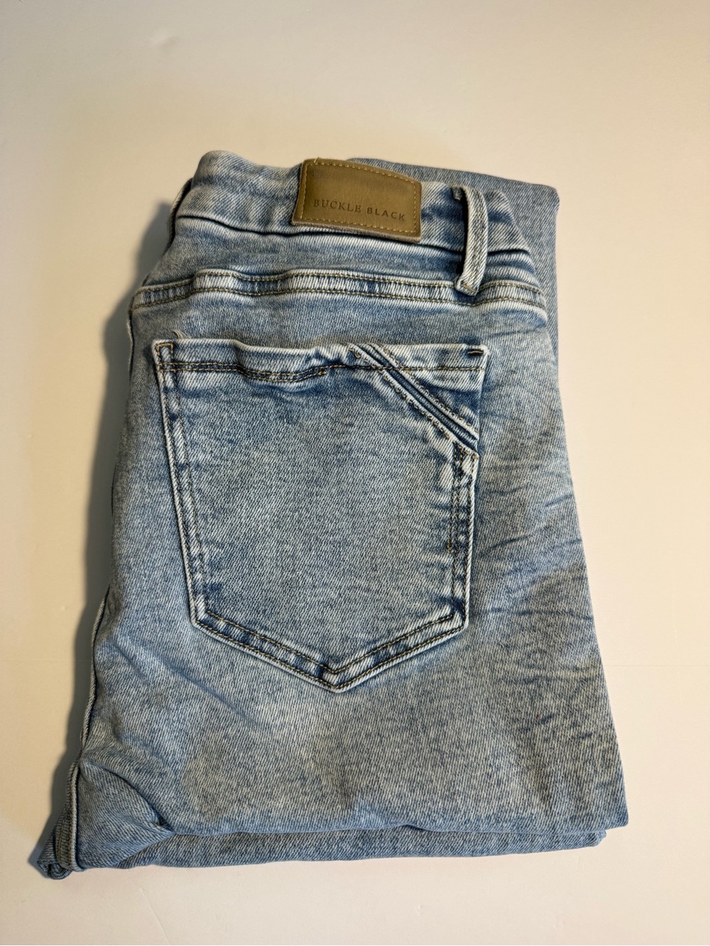 Buckle Black Fit No. 53 Ankle Skinny Jeans 29x27 Light Wash EUC